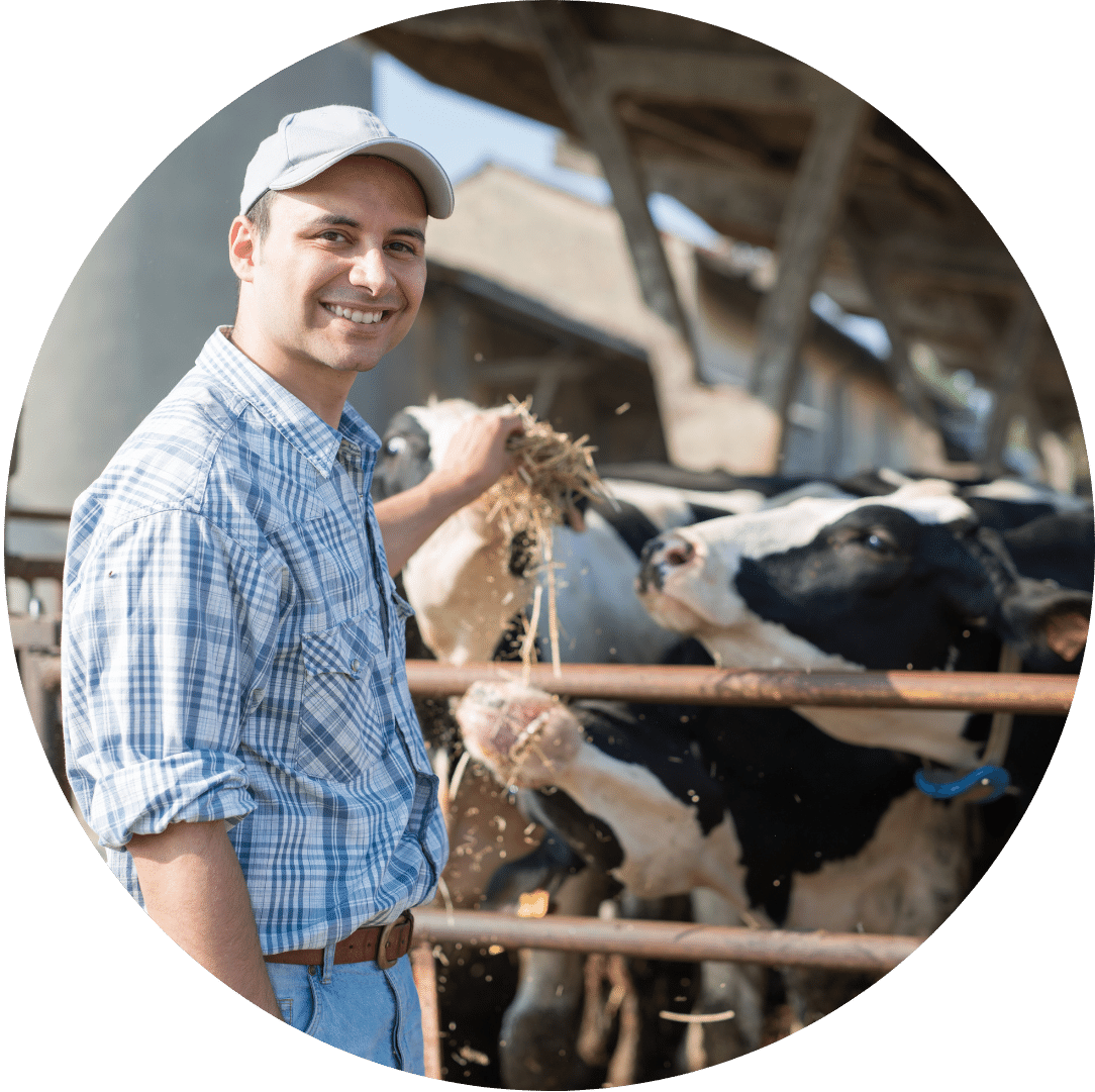 Un agriculteur prospère de Béthune, Hauts-de-France, trouve du réconfort dans sa maison écoénergétique grâce à notre pompe à chaleur. L'efficacité de notre solution contribue non seulement à son confort, mais aussi à la durabilité de son mode de vie rural. Explorez les histoires inspirantes de nos clients du monde agricole